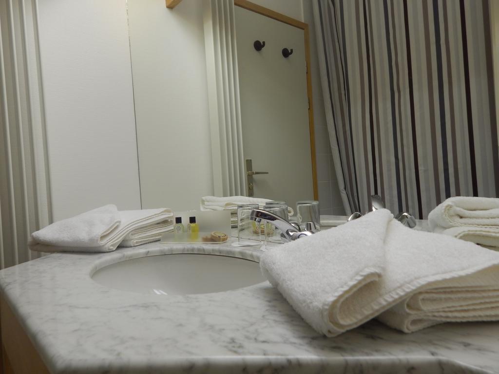 Hotel Le Martin Pecheur Fauvillers Pokoj fotografie